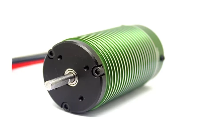 Four-pole Brushless Motor 1515 2200KV 1/8 Violent Big Foot Off-road Short Universal, Suitable for Castle