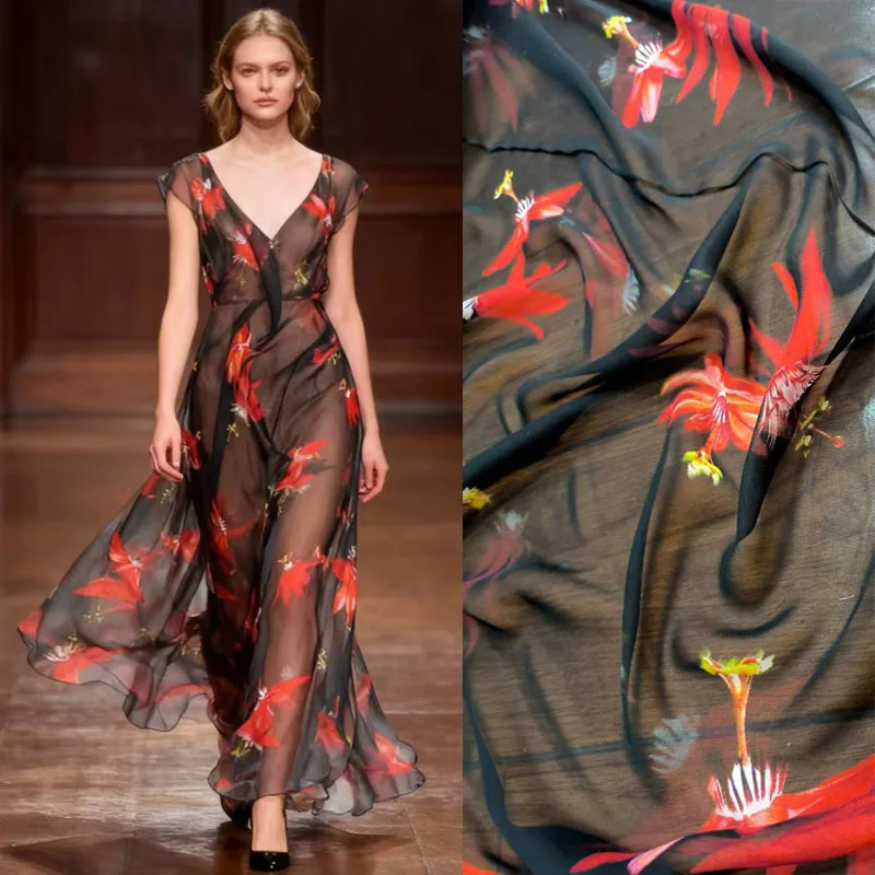 

Luxury Brand Red Flowers 100 Mulberry Silk Fabrics Georgette Fashion Cloth Shirt Dress Sewing Per Meter black fabric Tulle Mater
