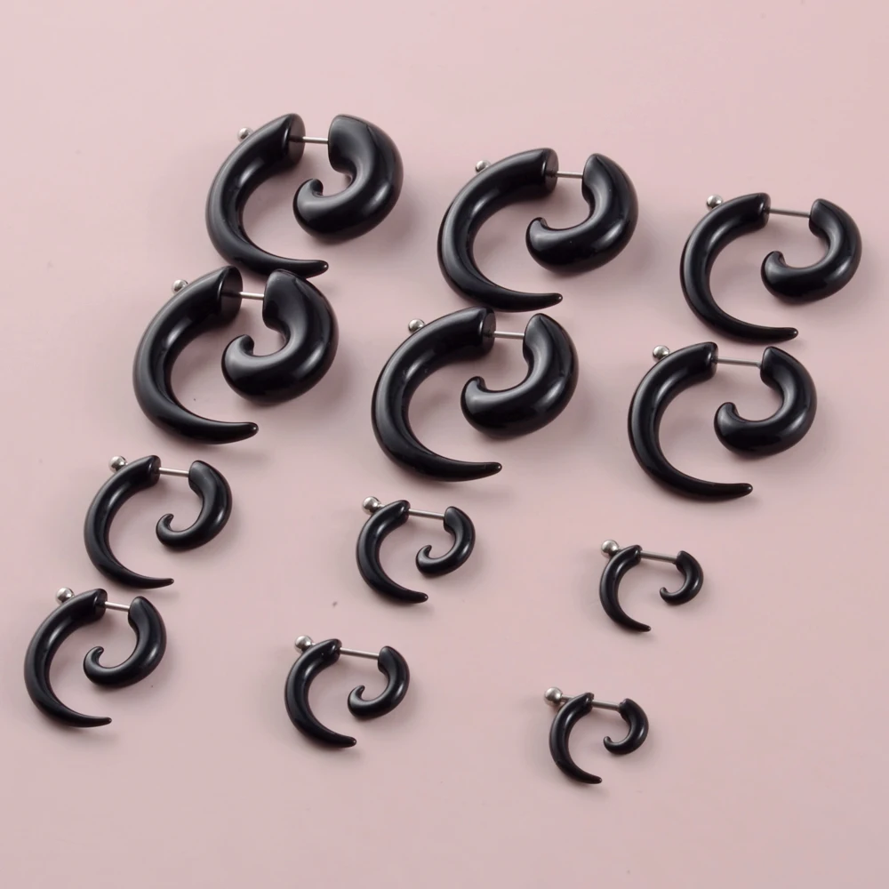 Fashion Black Horn Earrings For Women Hip-hop Acrylic Ear Stud Stainless Steel Anti-Allergies Earrings Gothic Spiral Ear Jewelry