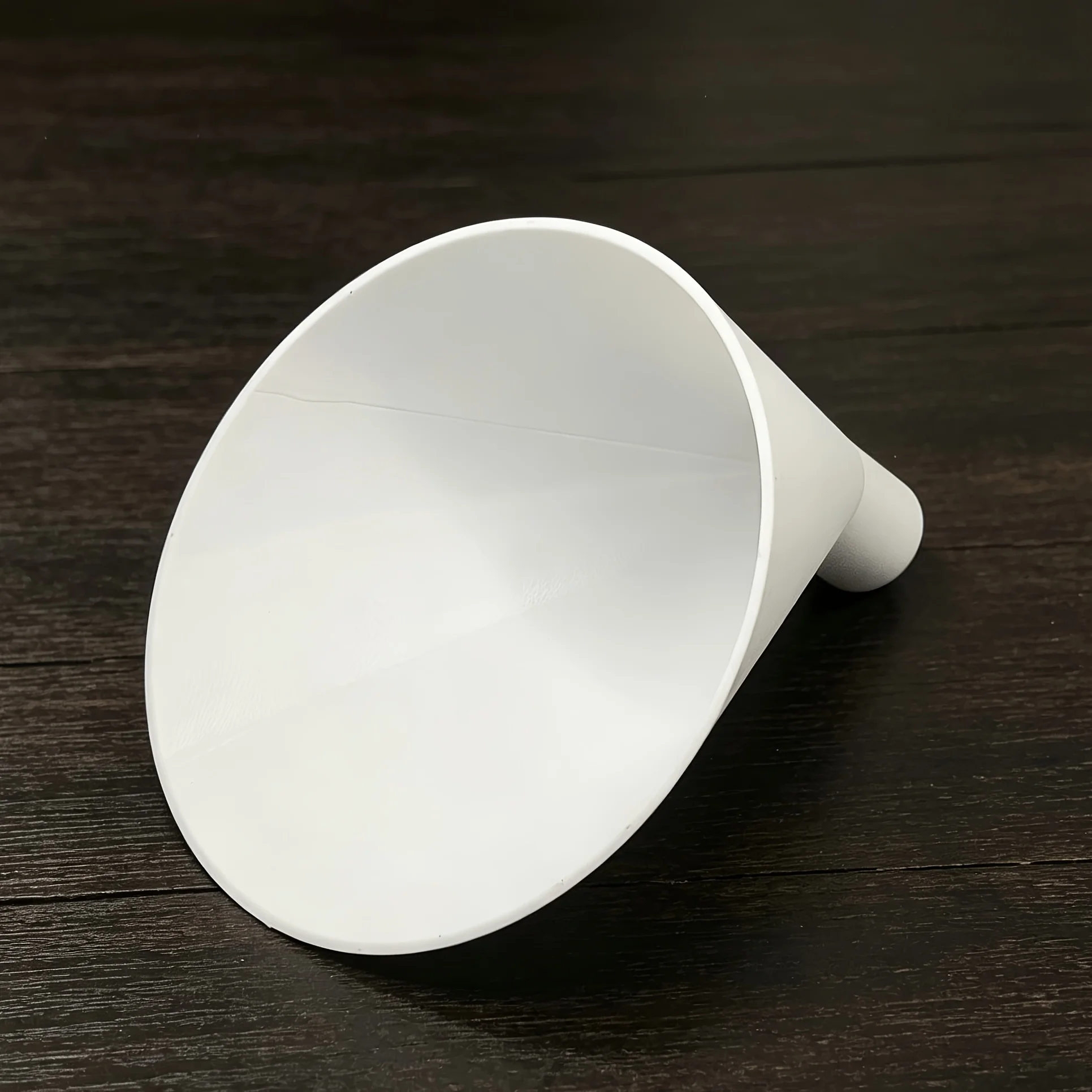 1pc Offset Pouring Funnel, Wide Opening Fluid Filling Tool for Vehicle Maintenance And Workshop Use