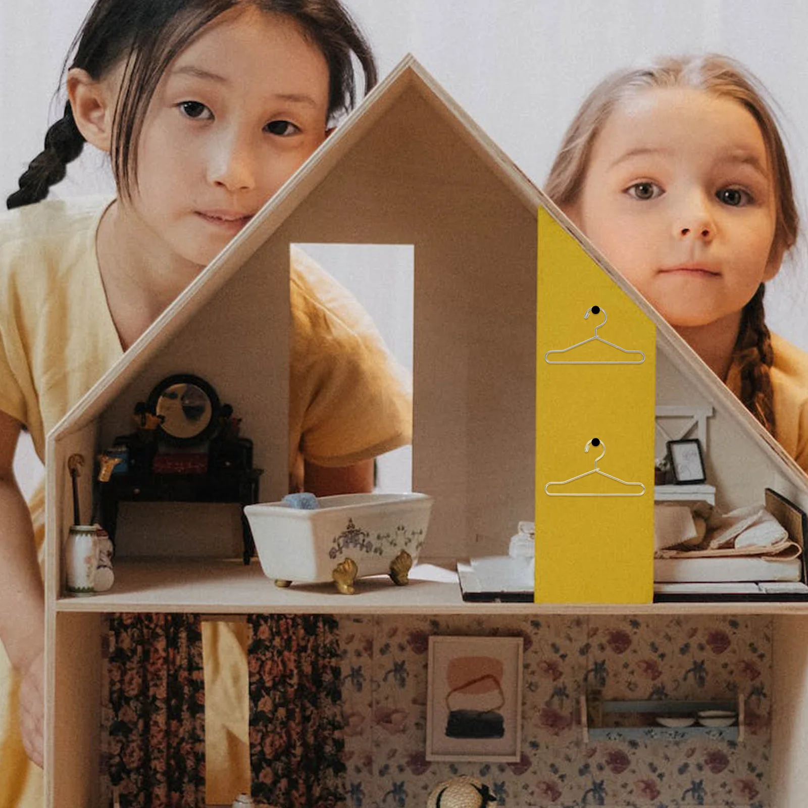 

20Pcs Mini Clothes Hangers Metal - 65Mm Compact Design for Dollhouse Wardrobe Organization Display Outfits Skirts Dresses