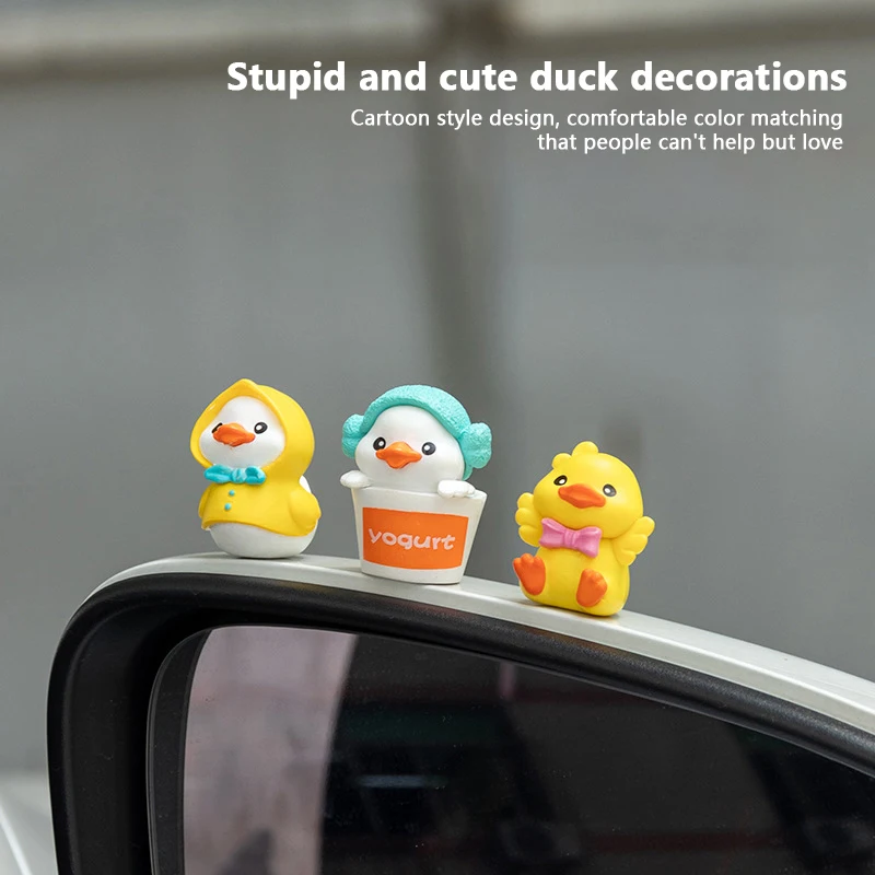 6 قطعة شخصية كرتونية إبداعية على شكل بطة صغيرة لتزيين نموذج لطيف على شكل بطة صفراء صغيرة ملحقات وحدة التحكم المركزية للسيارة