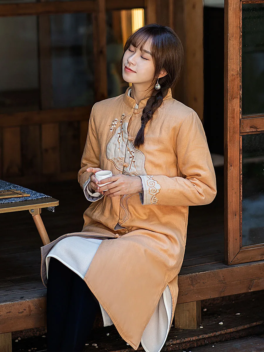 Chinese Style High-End Linen Solid Color Loose Cotton-Padded Jacket Women's Autumn and Winter Fashion Embroidery Sewn Coat Long