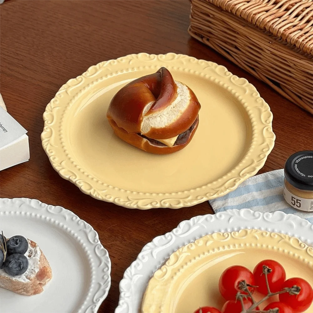 Embossed Design French Relief Plate Round Shape White/Yellow Color Western Dining Tableware Elegant Underglazed Colour