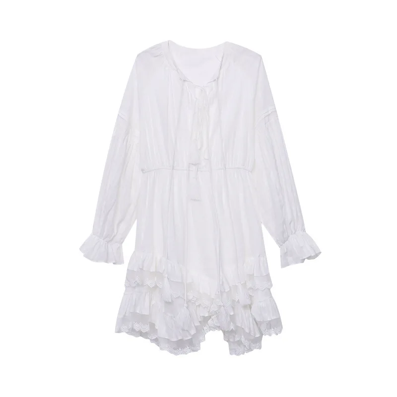 Primavera rendas até cintura emenda vestido branco em camadas irregulares