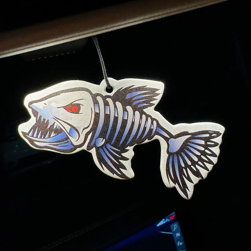 Shark teeth mouth locomotive-style car-mounted aromatherapy car perfume perfume long-lasting fragrance pendant out of the wind m