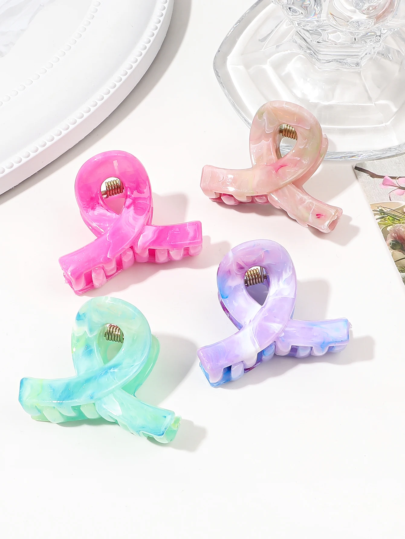 4Pcs Color Square Small Hair Clips for Women Girls,1.6 Inch Small Claw Clips Thin Short Hair,Strong Hold Jaw Clips