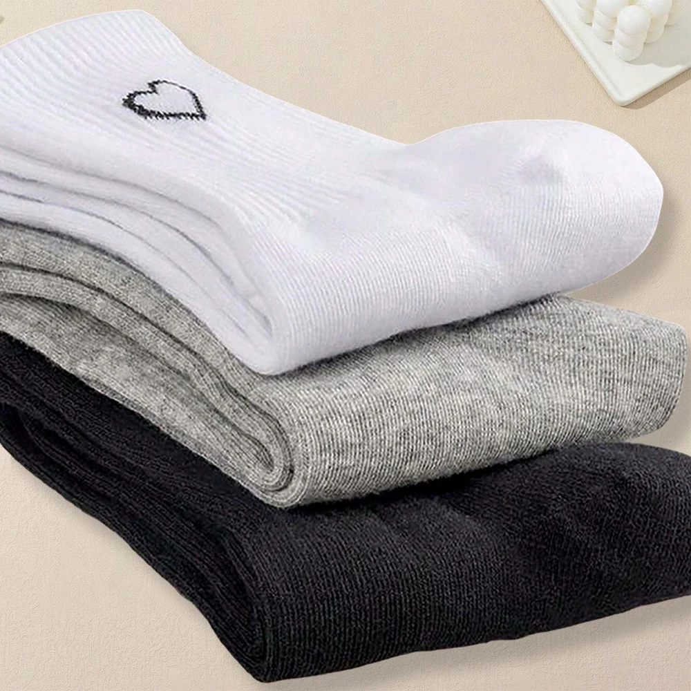 3 Pairs Women Heart-shaped Striped Socks Simple Fashionable Versatile Socks Antibacterial Odorproof Breathable Mid Length Socks