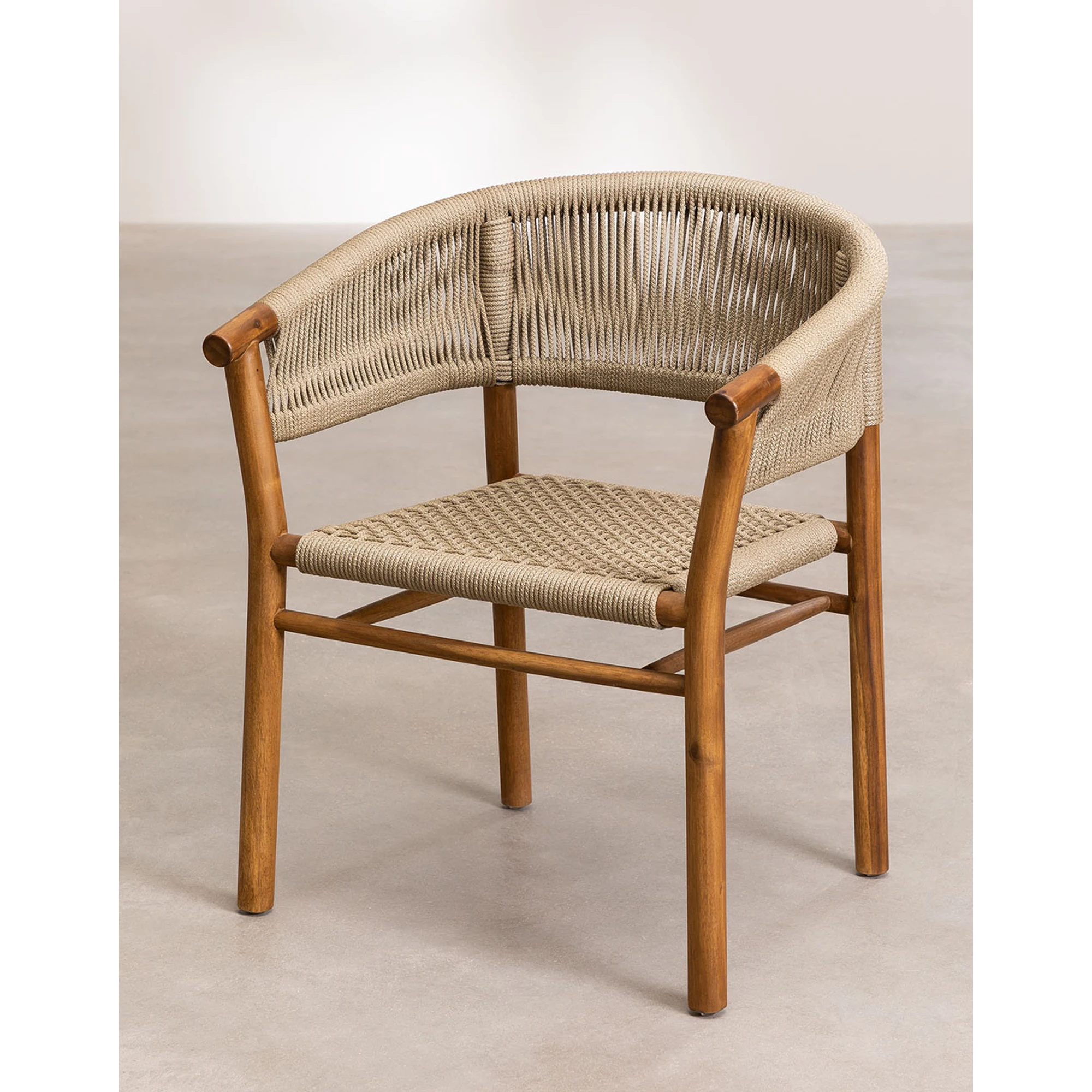 

Outdoor chairs Durable rattan patio furniture for garden and beach activities
