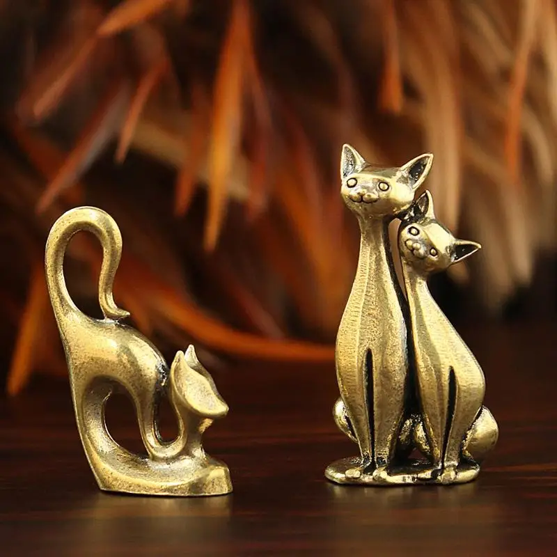 Antique Brass Cat Figurine 1Pcs Mini Retro Metal Cat Statue Vintage Animal Ornament for Home Desktop Shelf Decor Cat Lovers Gif