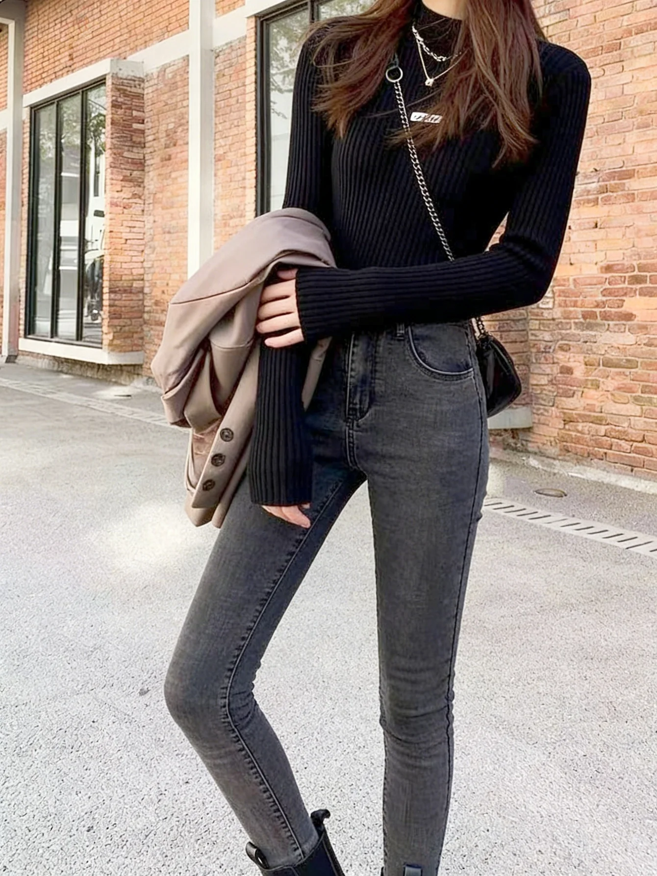 

Мужские джинсы Y2K серого цвета, узкие, из денима, в стиле хип-хоп, ретро, без аксессуаров и ремней.