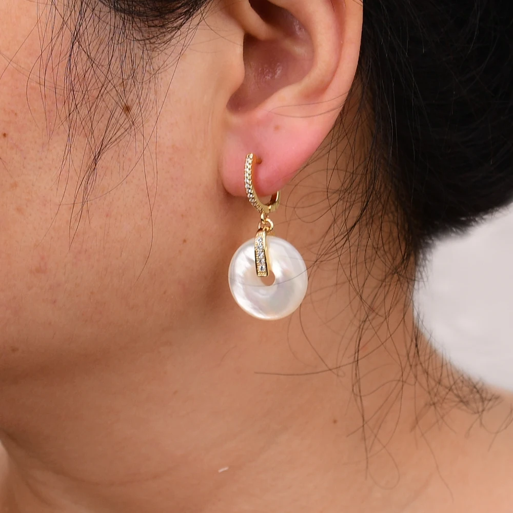 G-G Natural White Sea Shell Pearl Ping buckle Zircon Crystal Paved Gold Plated Stud Dangle Earrings Handmade Women Jewelry Gifts