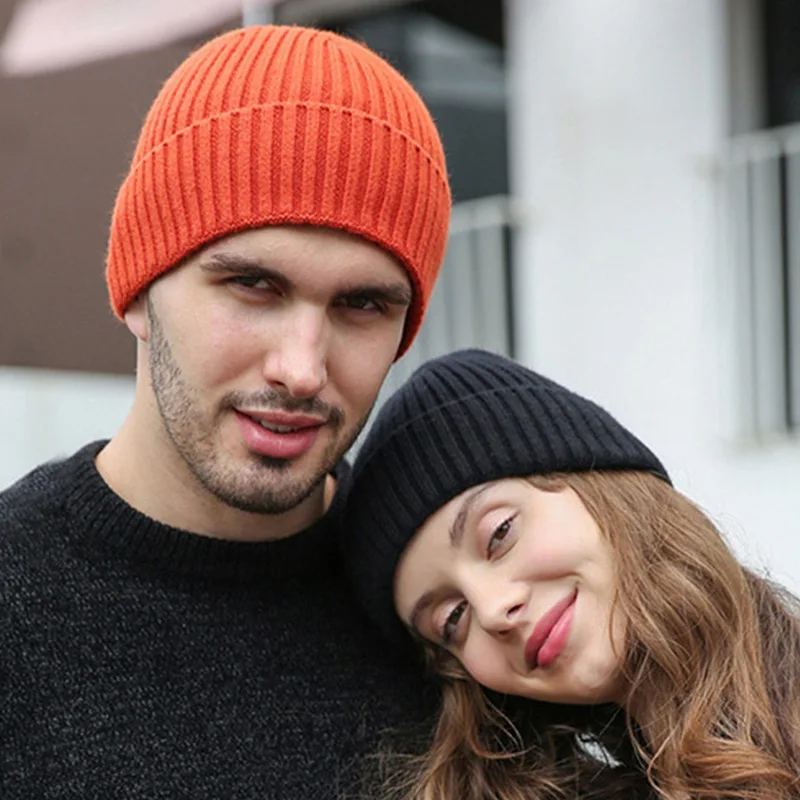 Spot Thickened Knitted Hat Men's Autumn and Winter Warm Wool Hat Outdoor Sports Cycling Hat Baotou Cold Hat