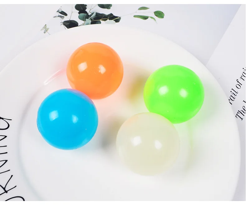 3/6Pcs Sticky Wall Balls Ceiling Balls Stress Relief Luminous Fun Decompression Sticky Ball Anxiety Relief Glowing Ceiling Balls