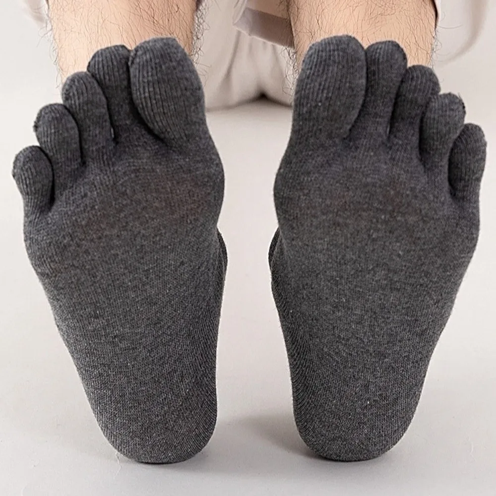 Split Toe Socks Hosiery Men's Five Finger Socks Odor Resistant Breathable Five Toe Socks Cotton Solid Color Sports Socks Hiking
