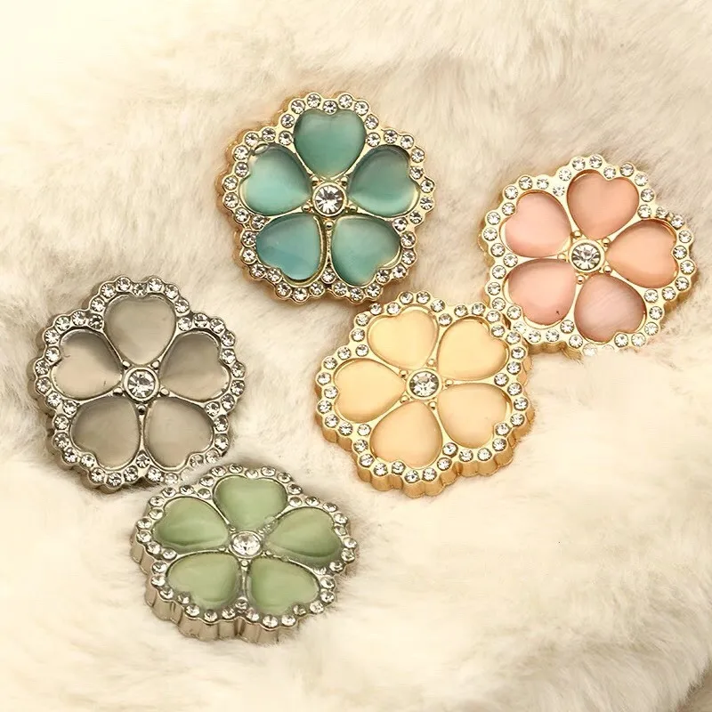 6Pcs High Quality Flower Diamond Rhinestone Metal Buttons Fashion Coat Women\'s Jacket Suit Button Decoration