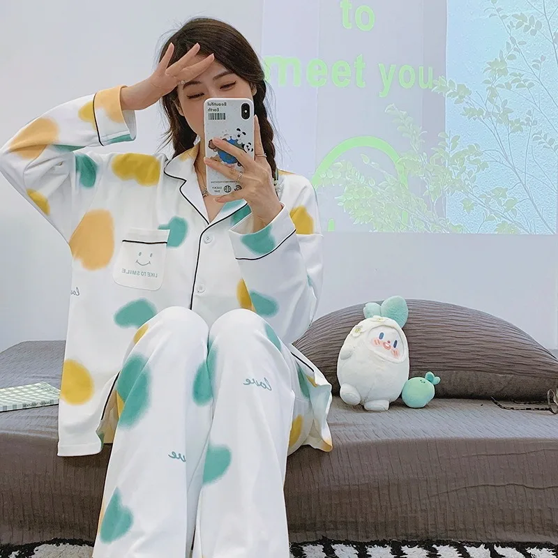 Fashion Large-sized Long-sleeved Set Girls' Home Wear, Pure Cotton Pajamas for Women with Chest Pads Suitable for Outdoor Wear.