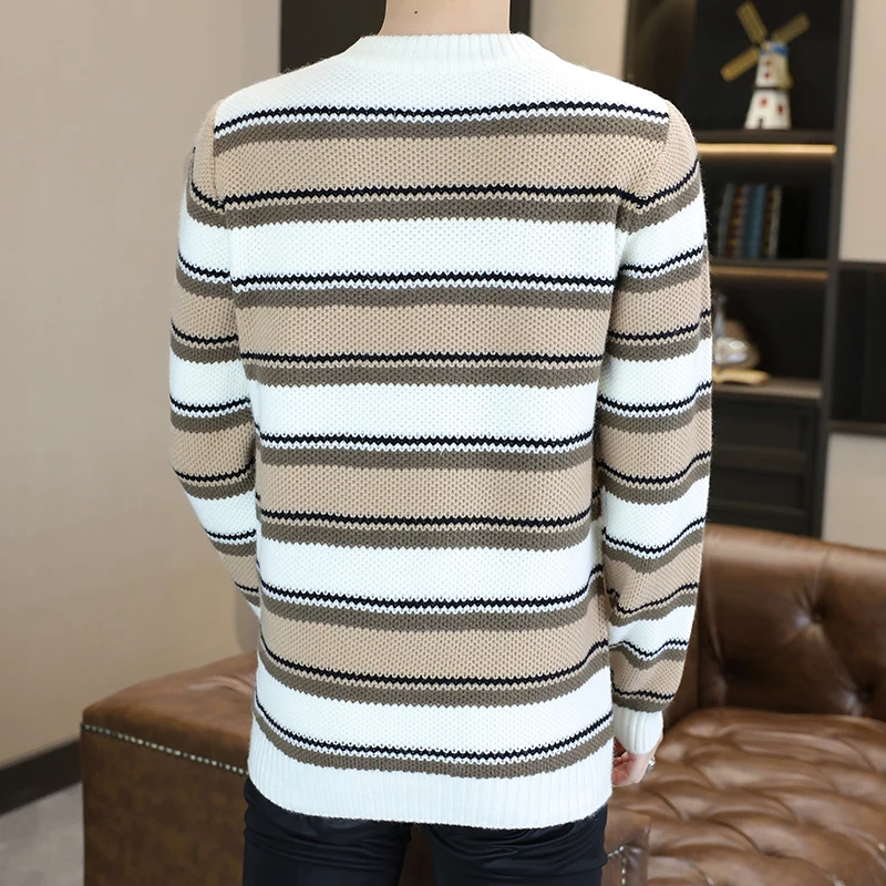 الخريف الشتاء الرجال حيوية الشباب مخطط متماسكة البلوفرات الكورية نمط س الرقبة موضة سليم صالح عادية محبوك سترة الرجال #5