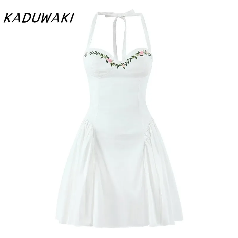 KADUWAKI Sexy White Deep V Chest Embroidery Flower Corset Style Bow Halter Sling Dresses Backless Low Waist Ball Gown Swing Robe