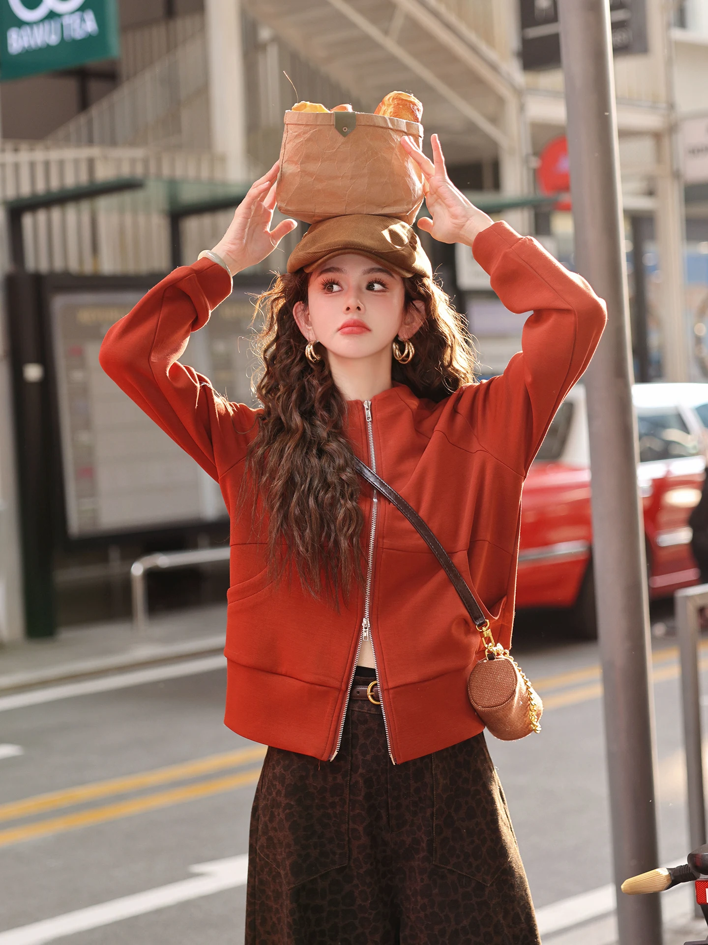 

Chen Jiajie Maple Flame Liquid Zipper Jaet Women's Spor Versatile Autumn Winter Top Zipper Design Long Sve round Ne