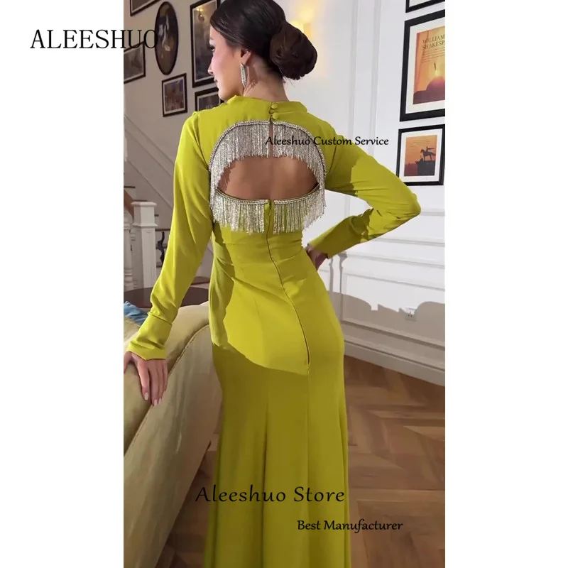 Aleeshuo clásico sin espalda brillante borla rebordear sirena vestido de noche cuello redondo manga larga hasta el suelo vestido de noche personalizado