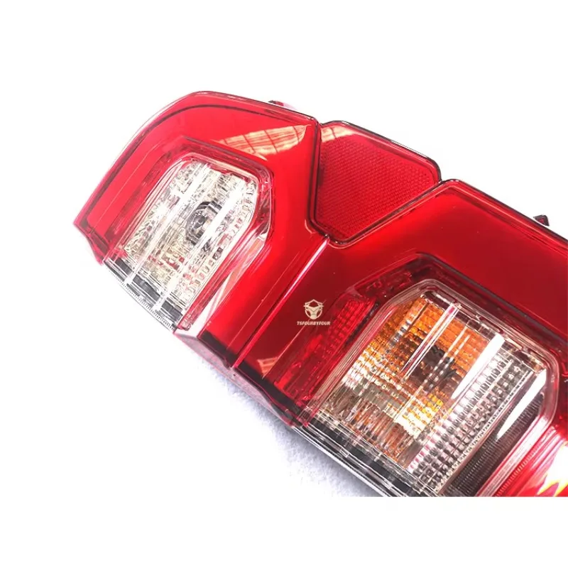 2021 New OE Automotive LED Taillights for Pickup Truck Accessories Hilux Revo Rocco 2015 2016 2018 2020 2021