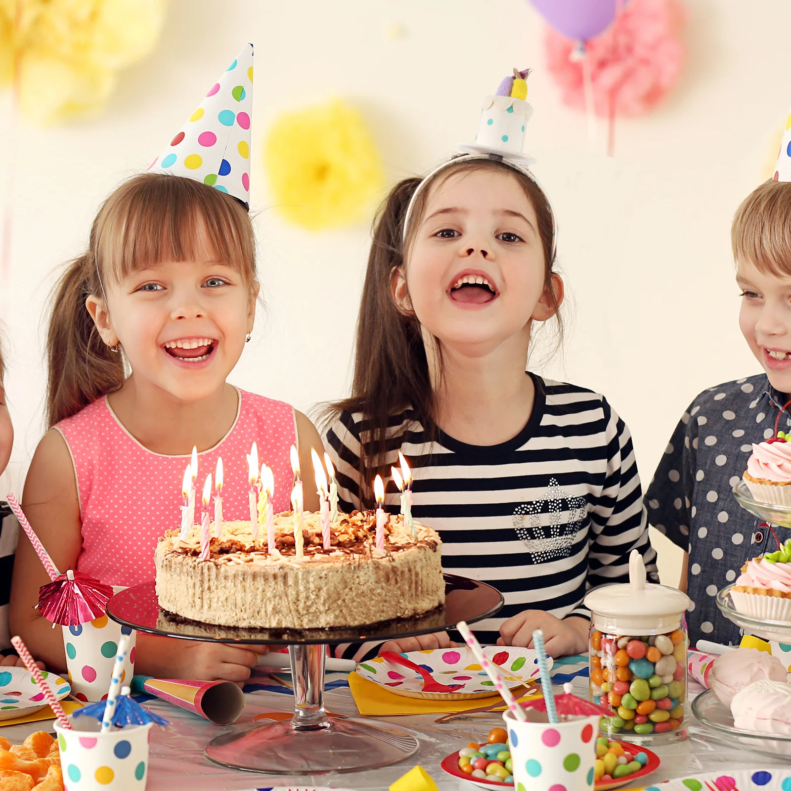 

1Pcs Birthday Hair Hoop Durable Party Headband Stylish Birthday Party Headpiece Lightweight Charming Hair Clasp