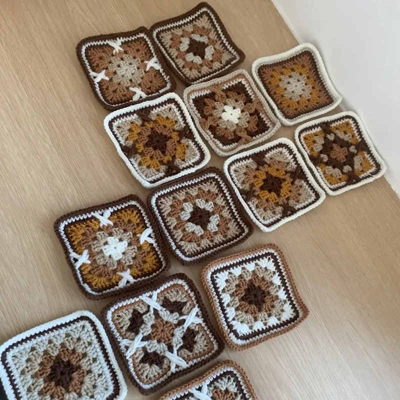 Maillard Color Hand-crocheted 10.5cm Placemat Multicolor Square Coaster DIY Bag Accessories Home Decoration 13PCS Caramel