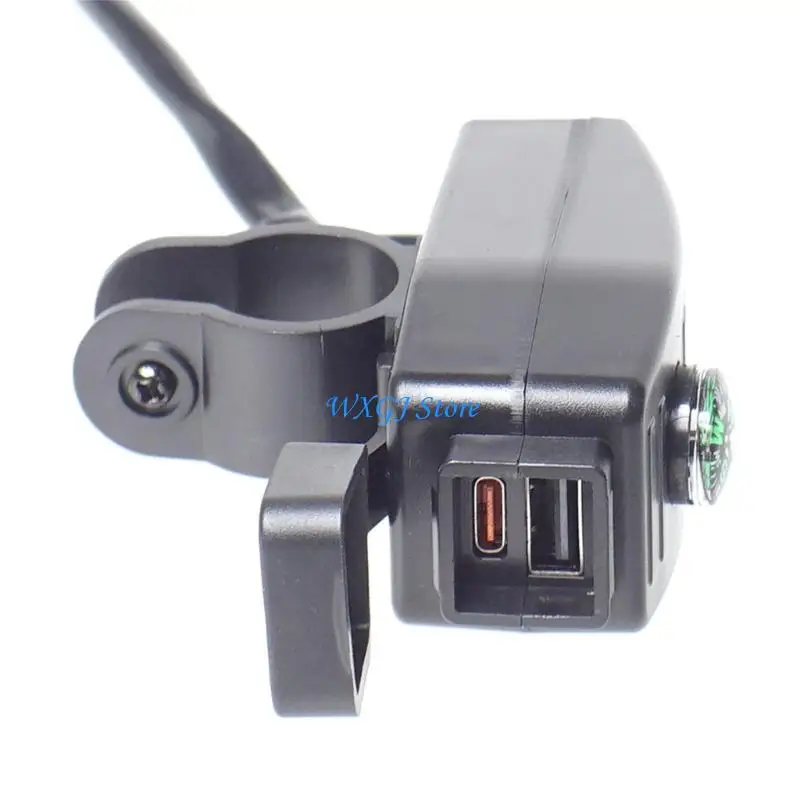 37JE 12.5W Fast Charging 5V 2.5A ABS Waterproof Motorcycle Phone Chargers With Double USB Ports And Built In Compasses