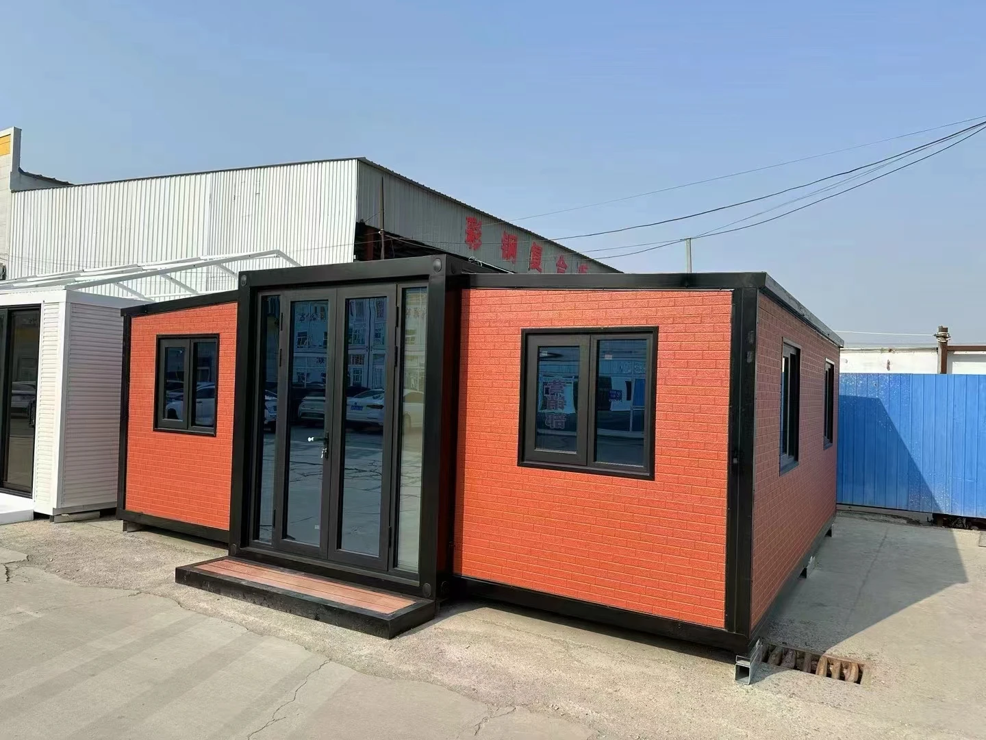 Customized Factory Price 20ft 40ft Foldable Container House Expandable Container Home Office
