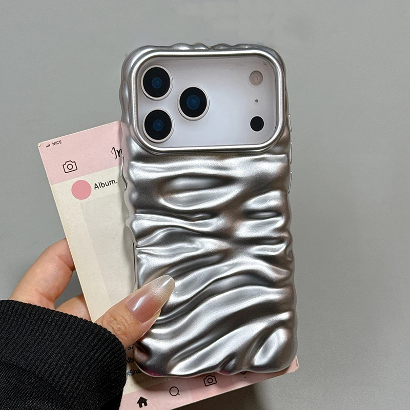 حافظة هاتف بسيطة شعبية ثلاثية الأبعاد ذات ملمس كريمي لهاتف آيفون 17 برو ماكس 16 15 14 Plus 13 غطاء خلفي لامع من البولي يوريثان