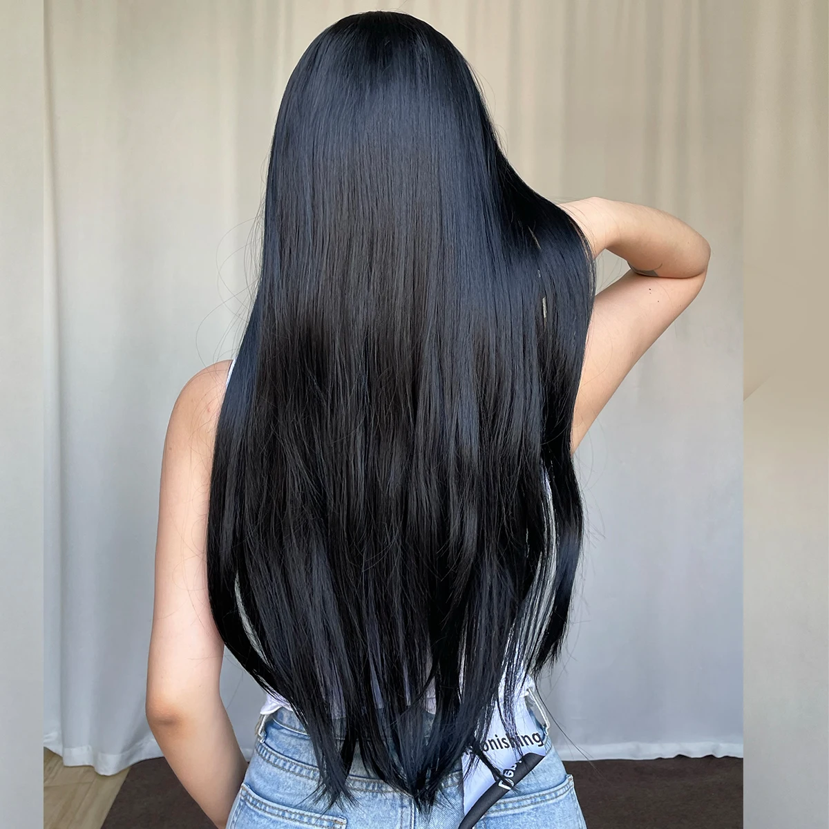 Long Straight Natural Black Synthetic Wigs Middle Part Black Cosplay Lolita Daily Wig for White Women Fake Hair Heat Resistant