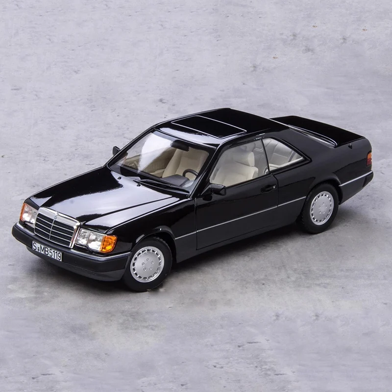 1: 18 NOREV 300 CE-24 Coupe 1990 Automotive Model