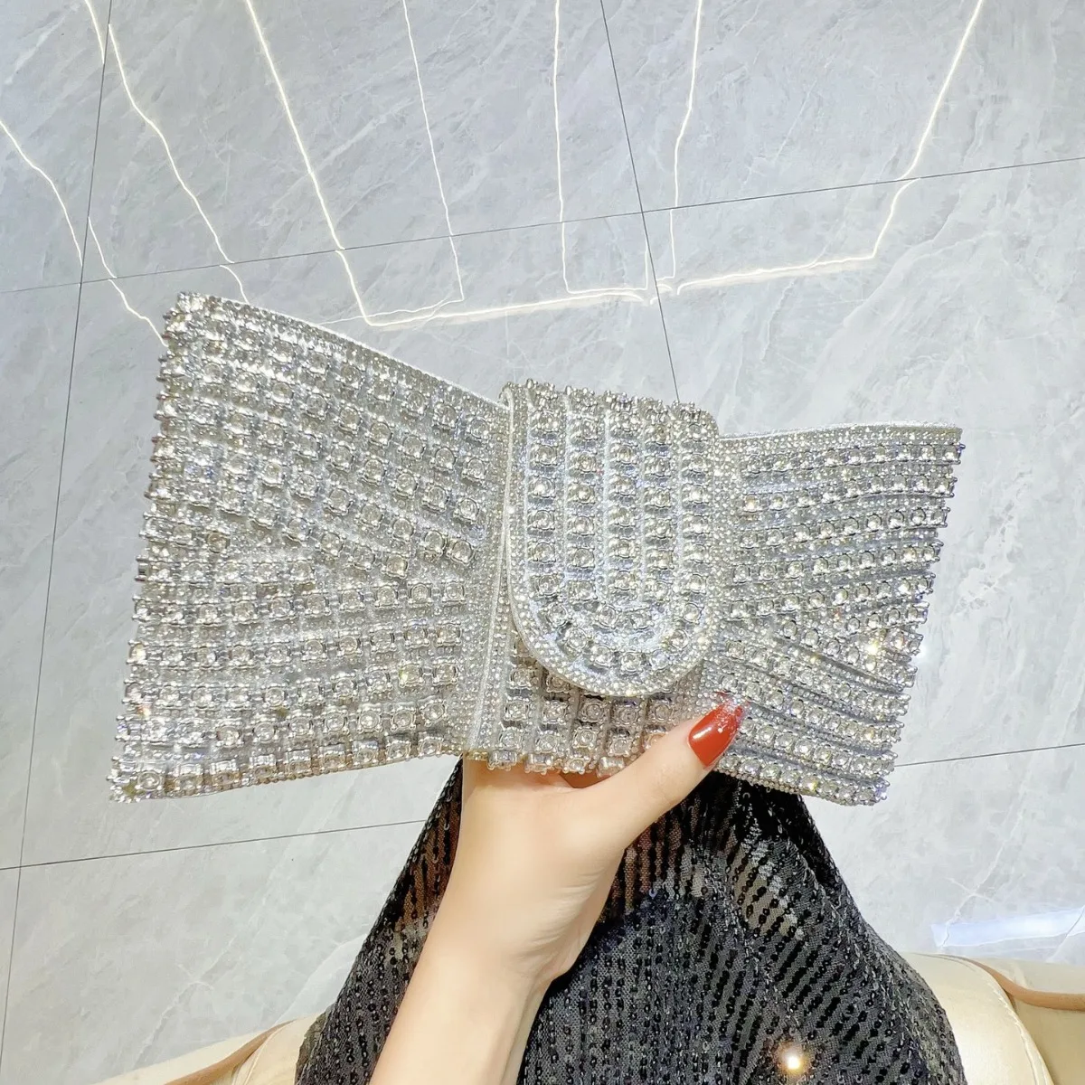 Fashion Luxury Bow Silver Diamonds Bling Clutches Bags For Phone Prom Evening Purse Women Bridal Party Day Bag Crossbody