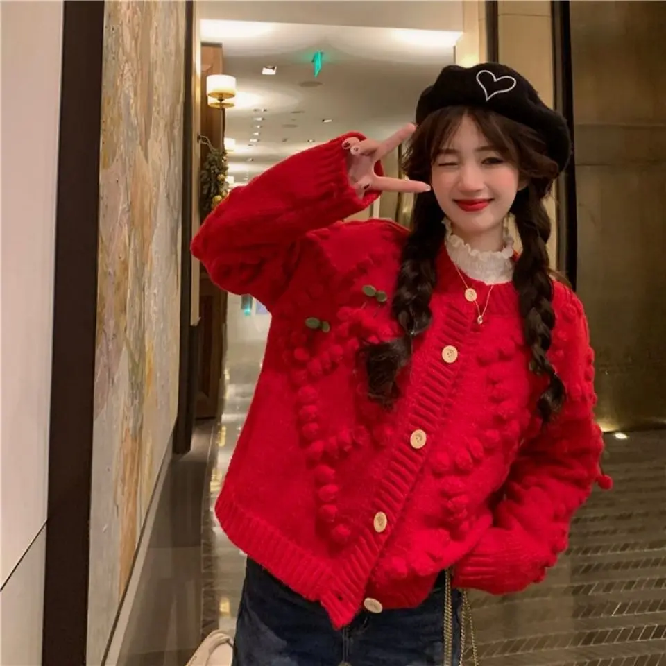 2024 Autumn New Cherry Decoration Knitted Sweater Women Fashion Printed Embroidery Cardigans Sweater Women Short Sweet Coat