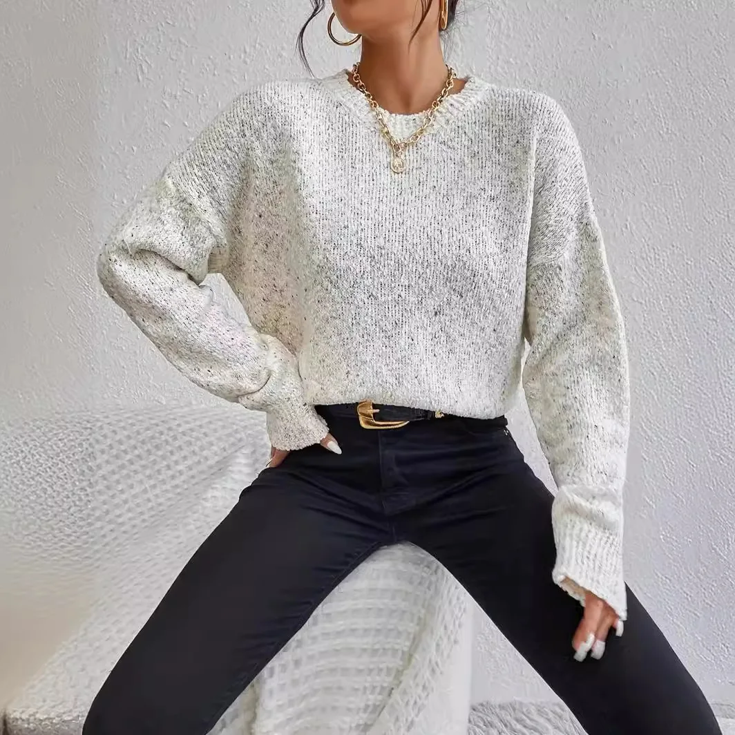 Maglione bianco da donna di tendenza alla moda giapponese retrò stile pigro con pullover maglione lavorato a maglia girocollo sia all'interno che all'esterno