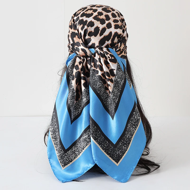 Leopardenmuster Quadratischer Imitat-Seidenschal für Damen Luxusmarke Großer Schal Halstuch Stirnband Weiblicher Hijab Schals Bandana 90cm
