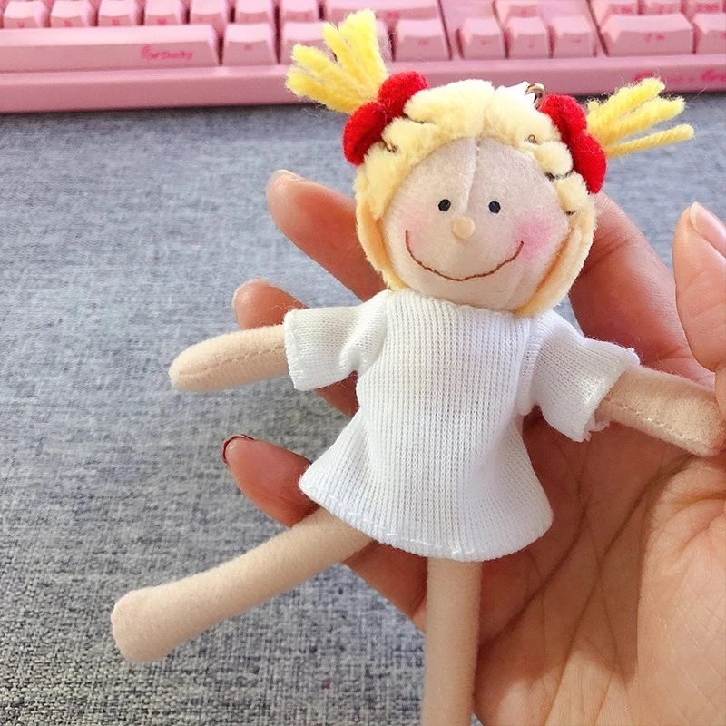 15 cm Cartoon Coco Mädchen Plüsch Anhänger Schlüsselbund Weiche Bequeme Plüsch Puppe Rucksack Anhänger Auto Schlüsselbund Freund Weihnachten Geschenk