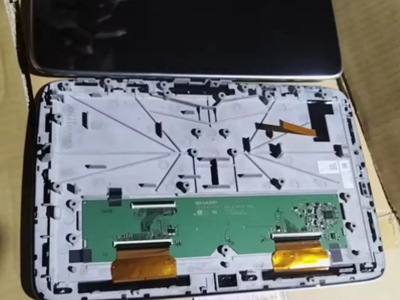 Schermo LCD LS116T5LX01B