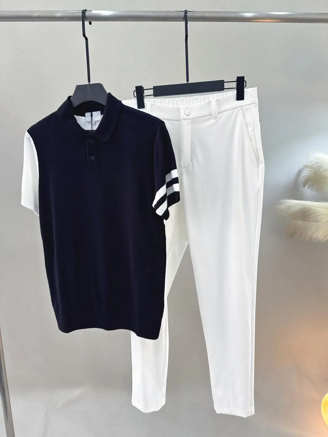 2026 New Korean Style Men Golf Short Sleeve Tops Breathable Quick Dry Fashion All Match Casual Sports Golf T Shirts For Summer