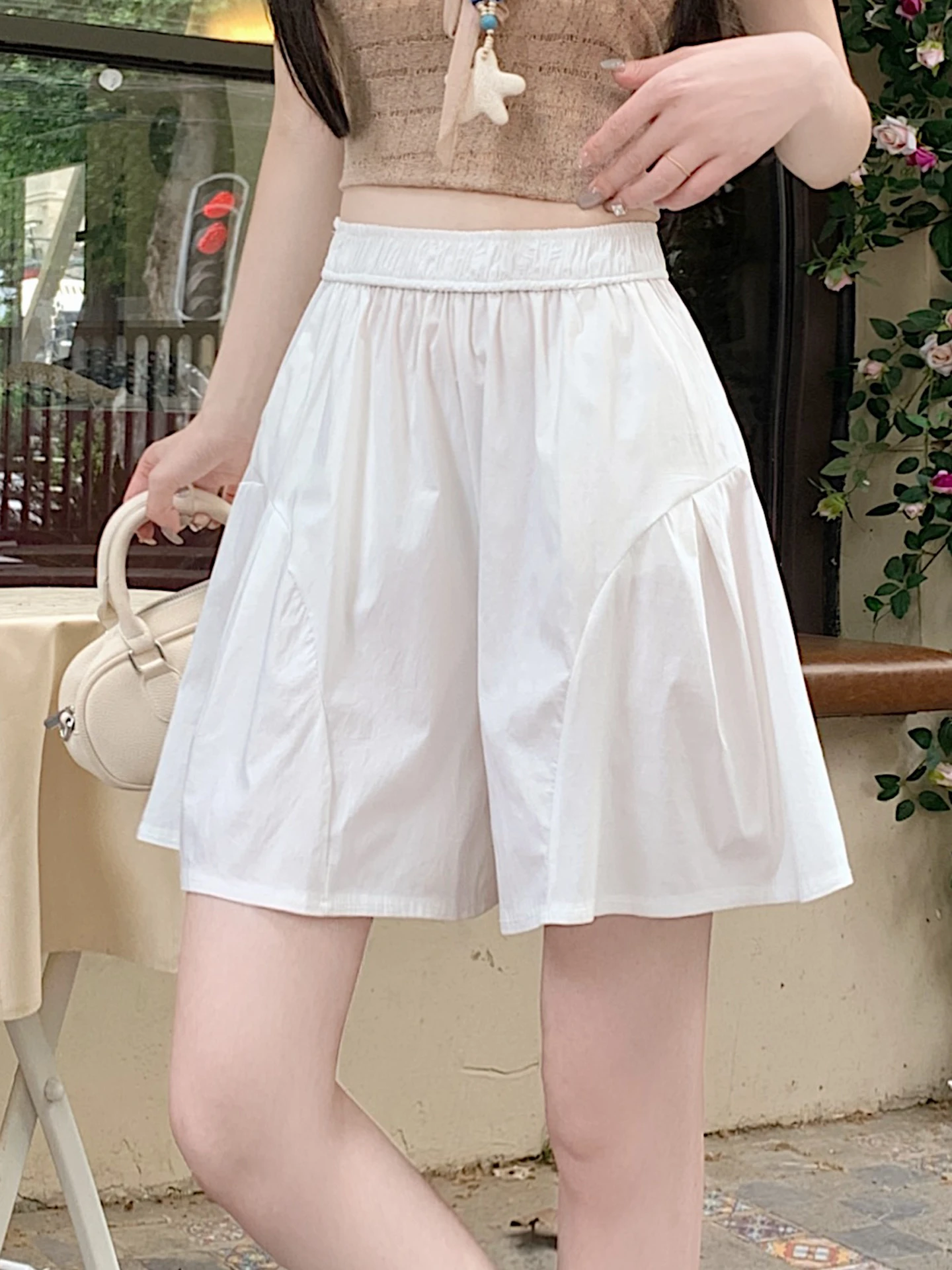 

White Ice Silk Short Pants Women Summer Thin High Waist Slim Loose Casual A-Line Wide Leg Pants Skirt High Waist Wide Leg Pants