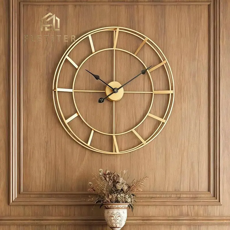 Luxury Iron Wall Clock Modern Sleek Decorative Timepiece for Living Room Geometric Wall Art Clock Home Decoration Trendy Clock