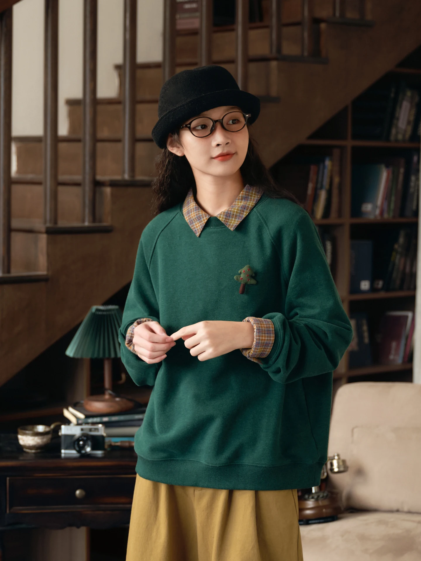 Original Small Tree Pure Cotton Green Shoulder Sleeve round Neck Sweatshirt Women's Casual Long Sleeve Overhead Top