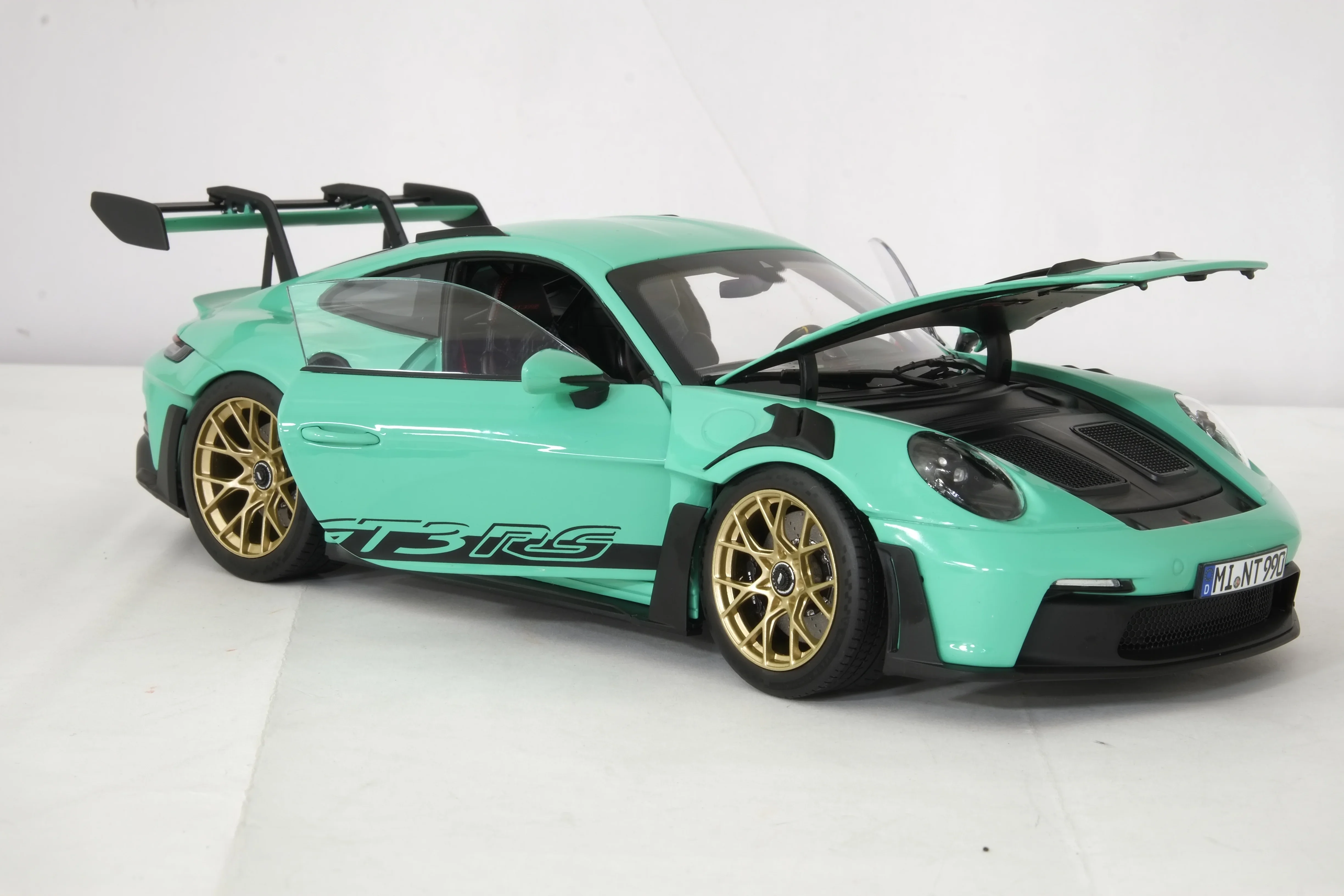 1:18 NOREV 2022 Porsche 911 992 GT3 ฿เปิดโลหะผสมกดเพลารุ่นขนาดเล็ก,ตกแต่งสําหรับผู้ใหญ่,ของเล่นเด็ก,ของขวัญเด็ก