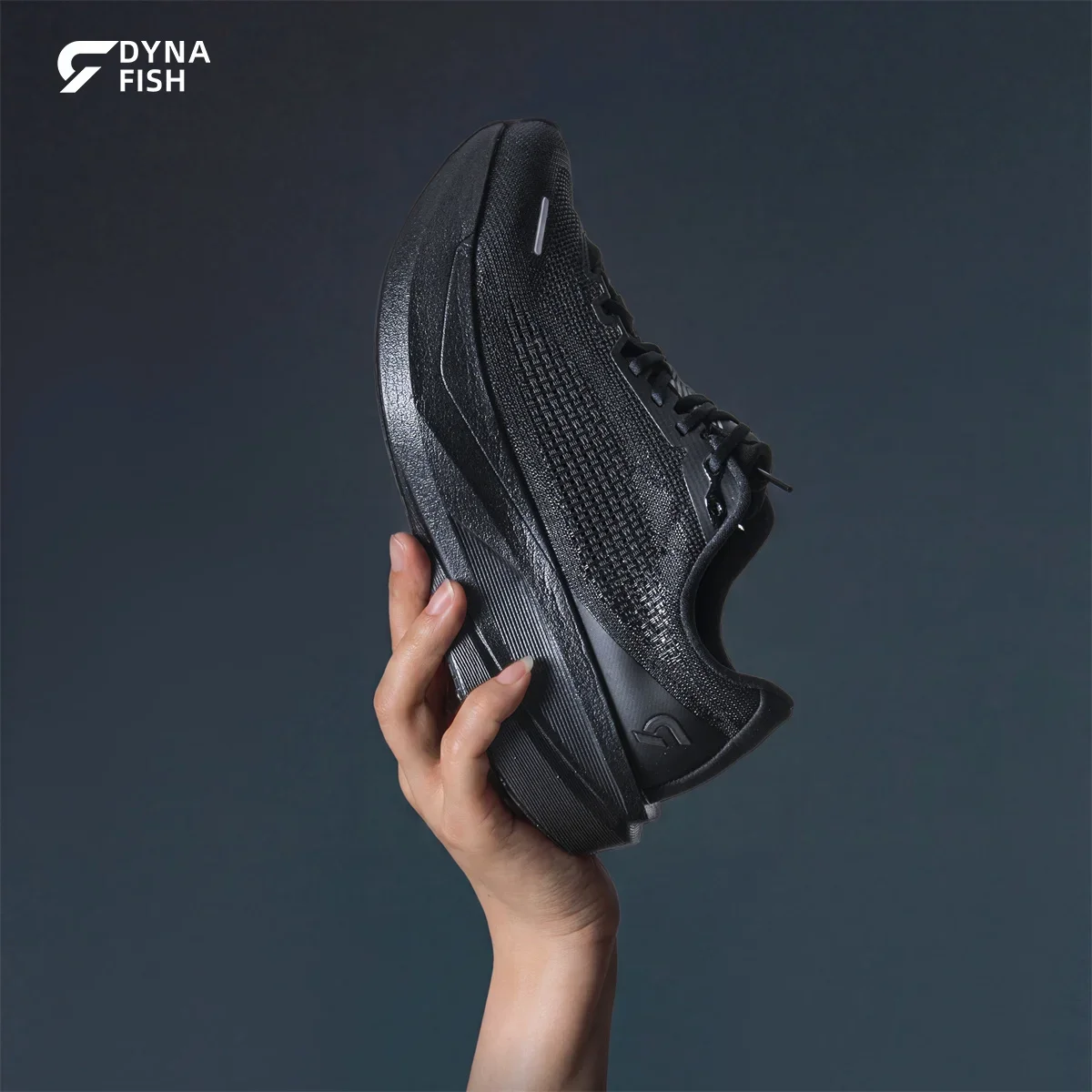 Dynafish Xiaonian Training Sneakers