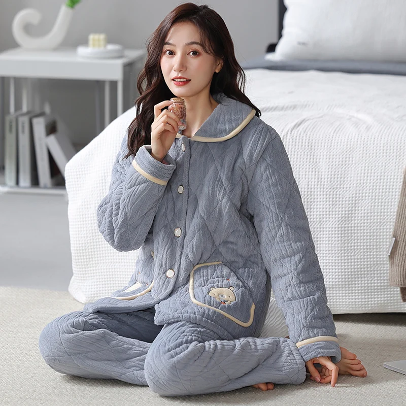 Mùa Đông Ấm Dày Cardigan Nữ Ba Lớp Cotton Đồ Ngủ Phù Hợp Với Hoạt Hình Dễ Thương Thoải Mái Mềm Mại M-3XL Nữ Homewear Bộ Đồ Ngủ