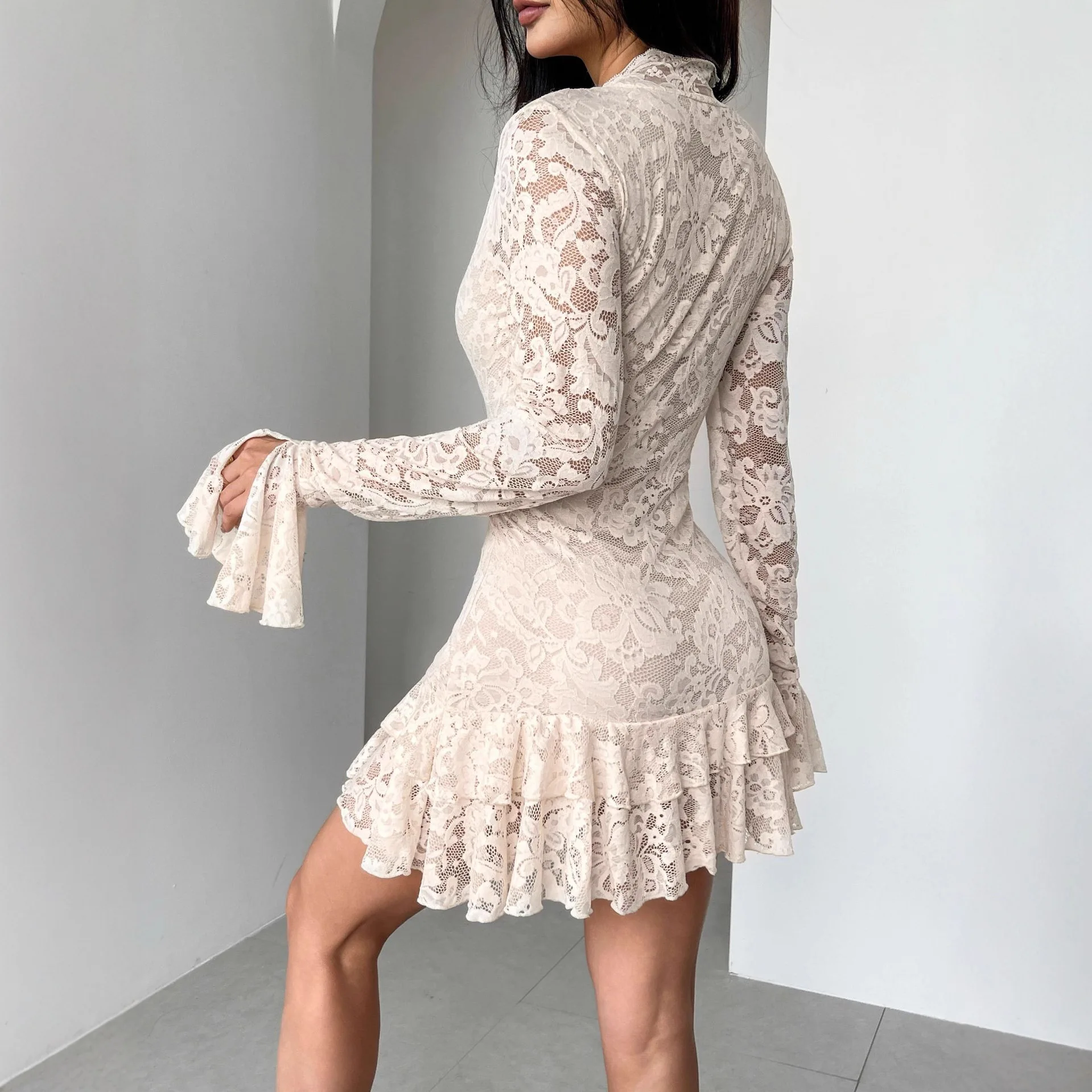 Cross-border Amazon 2025 Autumn and Winter New Lace Dew V-neck Double-layer Ruffle Edge Slim-fit Hip Dress Cw78035