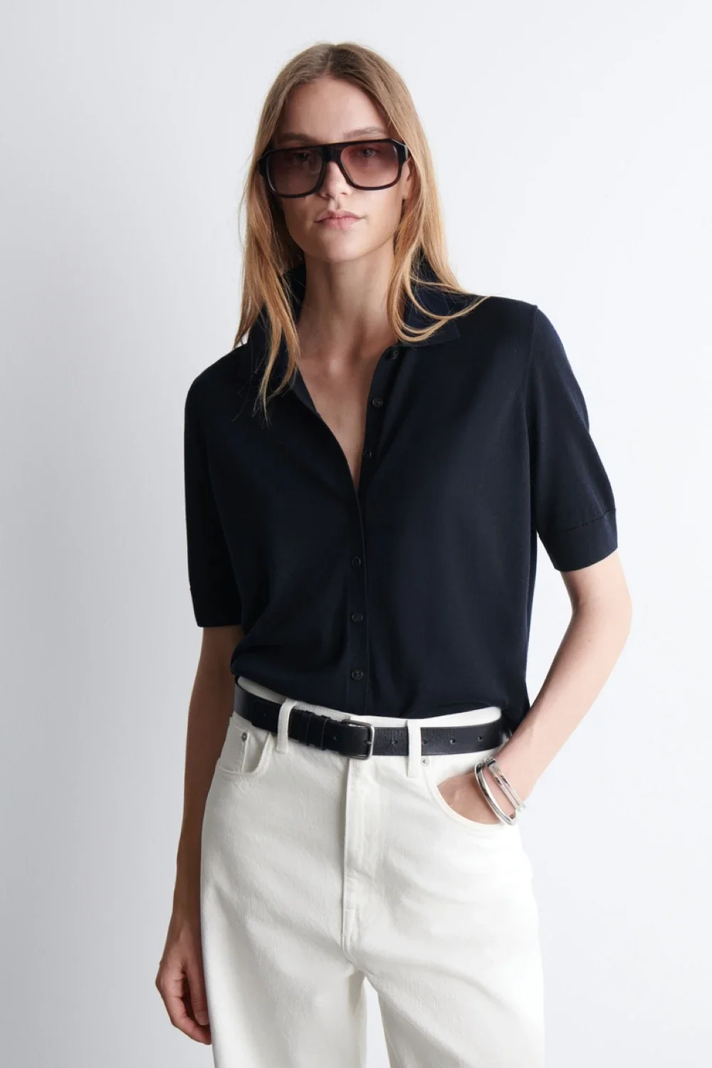 Ethereal costume 2025 cos summer new style of Ladies' casual fashion slim-fitting Navy blue short-sleeved POLO cardigan