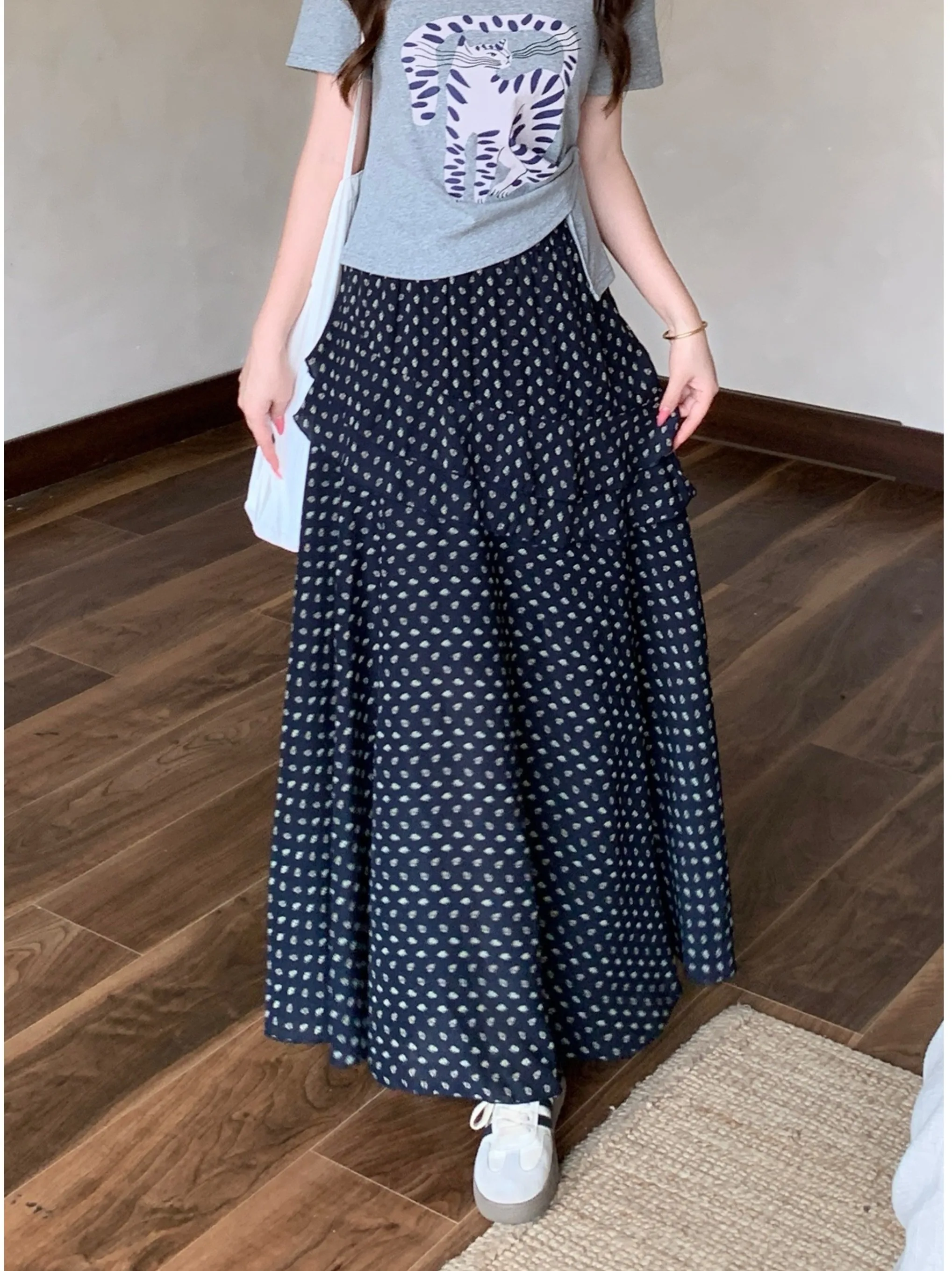 

High Waist A-Line Midi Skirt for plus Size Women Summer New Style Soft Wave Dot Wood Grain Half Body Skirt Korean Style