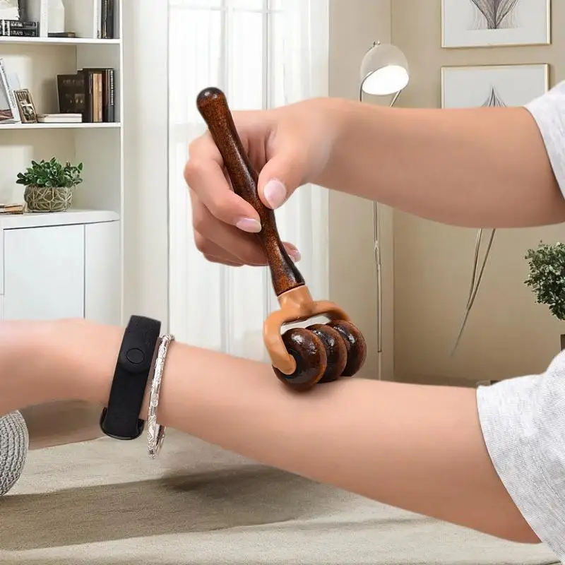 

1Pcs Wooden Massage Roller Handheld Muscle Relief For Neck, Shoulders, Head Promotes Circulation Home & Office Use